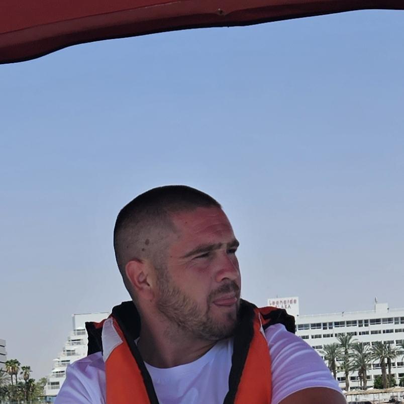 ר.י שיפוצים