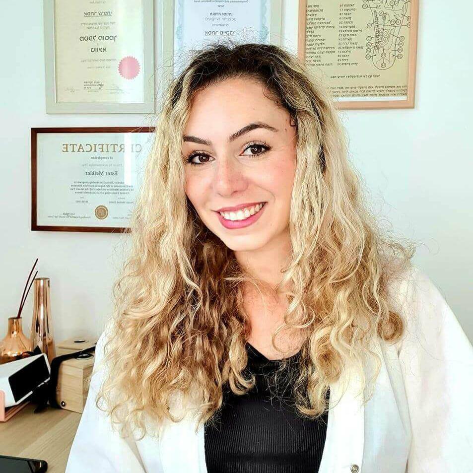 אסתי מייקלר - רפואה סינית