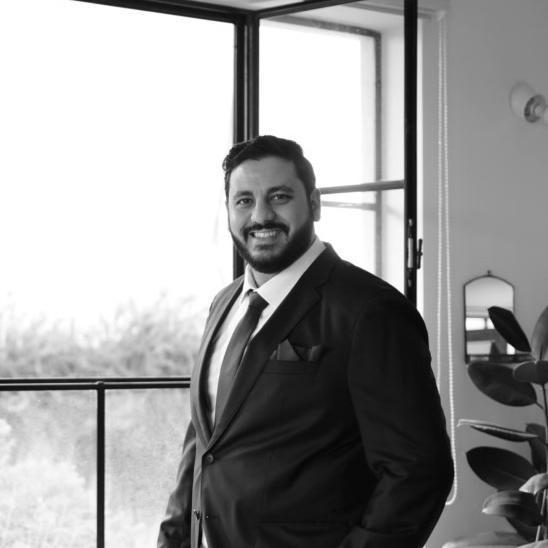 Yakir L-Baz